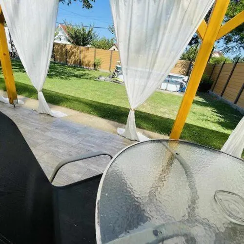 Piroschka Vendeghaz 4* Zamárdi